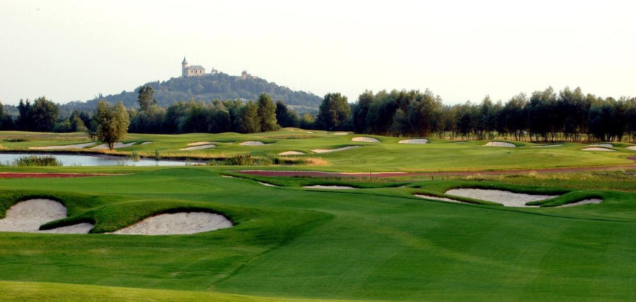 Golf & Spa Kuneticka Hora Dritec Exterior foto